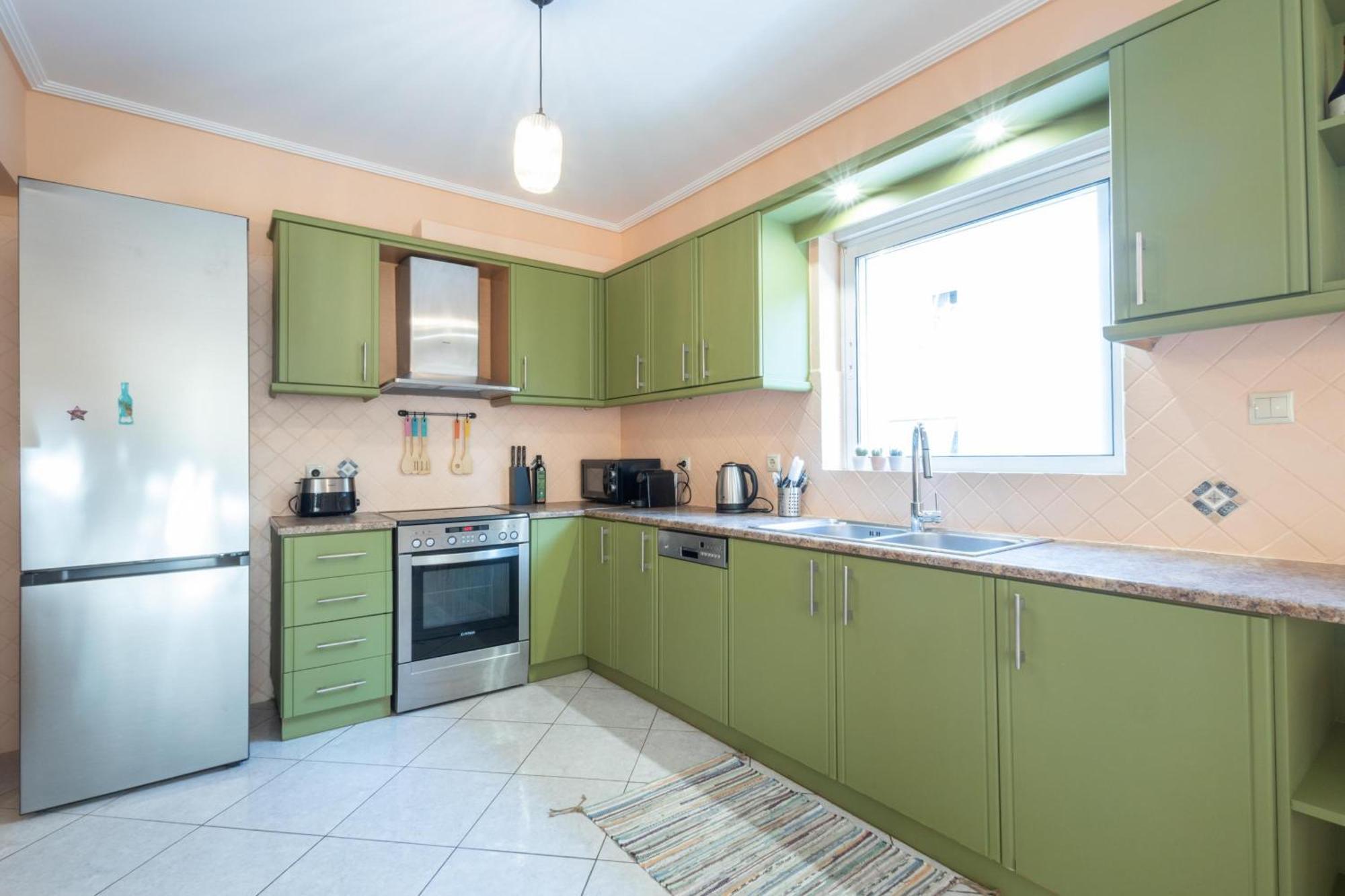 Luxury And Spacious Apt For 6 Guests Афины Экстерьер фото